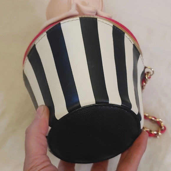 Betsey Johnson Pink and Black Cupcake Clutch - Picture 5 of 7